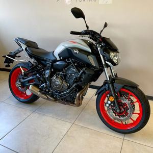 Motocyclettes de tourisme Yamaha MT-07 - Product Image 1