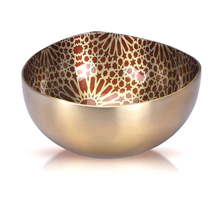 Bol de service en métal fait main, design oriental poli, bol rond décoratif pour servir les aliments, idéal pour offrir - Product Image 1