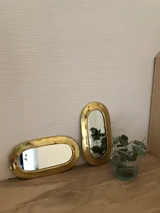 Espejo de pared rectangular de diseño moderno con marco de metal para vidrio de alta definición para un reflejo claro a los mejores precios - Product Image 2