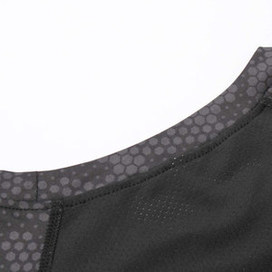 Camiseta clásica de rendimiento para hombre, camiseta de entrenamiento de manga corta con costuras duraderas para deportes, camiseta de rendimiento para hombre - Product Image 5