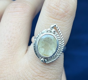 แหวนเงินแท้สีทองธรรมชาติสำหรับผู้หญิงแหวนเงินประดับอัญมณีสีทองทำด้วยมือ - Product Image 1