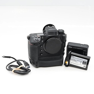 Vente rapide en gros : Appareil photo numérique hybride Nikon Z 9 (45,7 MP) – Boîtier Z9 - Product Image 1