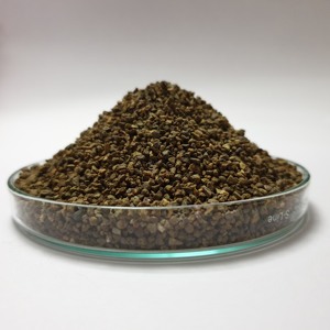 Bentonita de sodio en polvo de montmorillonita de grado industrial para aplicaciones de fundición de lodo de perforación y arena para gatos - Product Image 3