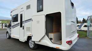 Camping-car Fiat Elnagh en aluminium bleu foncé de luxe 7 places avec four Euro 6 pour le camping, modèle 2008 - Product Image 3