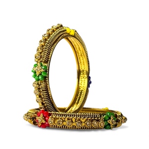 Conjunto de Brazaletes de Perlas con Corte Esmeralda Multicolor, Estilo Étnico, Hecho a Mano, Color Oro Antiguo, Calidad Premium, Venta al por Mayor para Mujer - Product Image 3