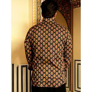 เสื้อเชิ้ตผ้าป๊อปลินลายพิมพ์ลำลองสำหรับผู้ชาย แขนยาว ลายจุด ไซส์ XL ระบายอากาศได้ดีและมีสไตล์ แฟชั่น ODM - Product Image 4