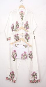 Blossom Breeze Handblock Conjunto de pijama de algodón - Product Image 4