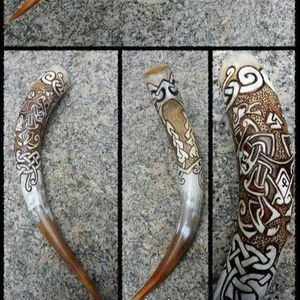 Cuerno Vikingo Festivo Ecológico ÚNICO, Hecho a Mano y Personalizable para Beber Hidromiel, Cerveza, Fiestas Navideñas y Brindis Festivos - Product Image 1