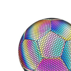 Panel de Balón de Fútbol de PU Termosellado con Diseño Personalizado Premium, Todos los Tamaños Disponibles, Personaliza el Logotipo para Partidos, para Todo Clima y Edades - Product Image 3