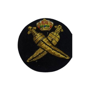 แผ่นผ้ากระทะเย็บด้วยมือสัญลักษณ์เส้นลวดแท่งพร้อมตราติดแม่เหล็ก - Product Image 1