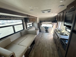 Vendedor Verificado de J-a-y-c-o R-e-d-h-a-w-k 29XK Usado de 2019, Listo para Viajar - Product Image 5