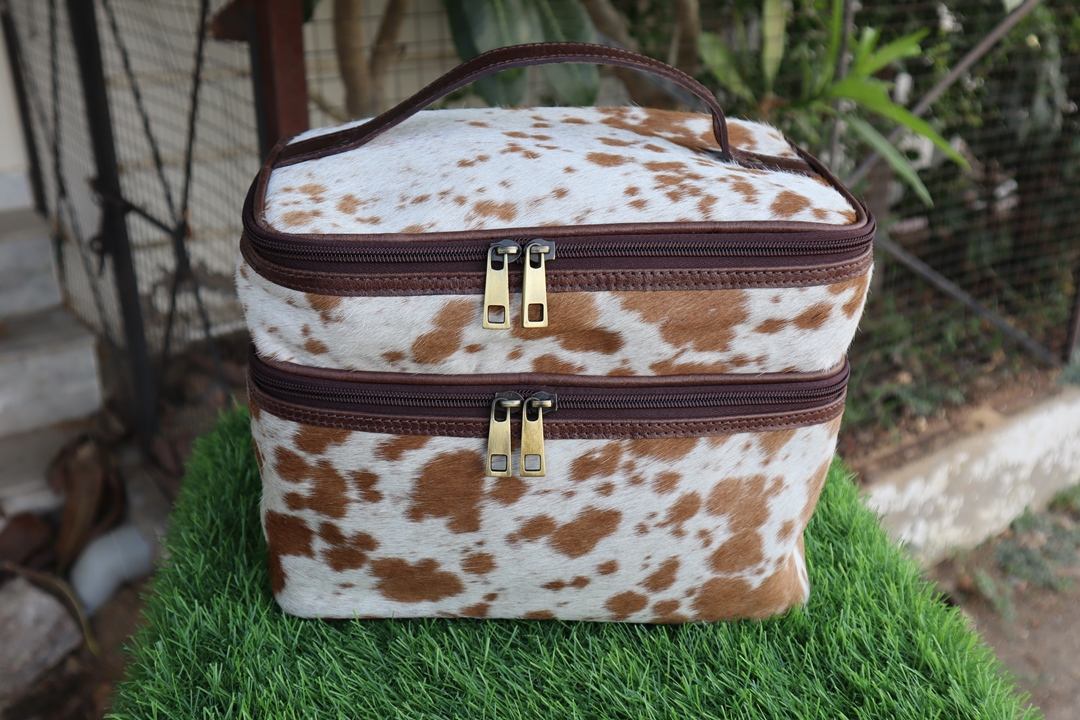 สีน้ำตาล