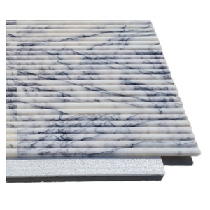 Carrelage en calcite rainurée lilas, finition polie, avec veines grises, design moderne pour décoration murale ou de comptoir - Product Image 1