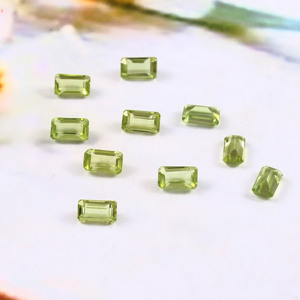 Piedra Preciosa Suelta Calibrada, Facetada, de Corte Octogonal, de Peridoto Natural AAA de 3x5 mm |   Piedra Semipreciosa al por Mayor para la Fabricación de Joyas - Product Image 3