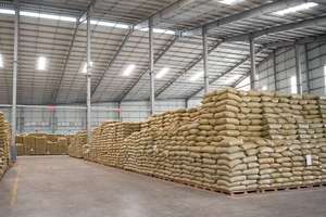 Granos de Café Arábica Tostados Baratos, Grado A, Maduración Superior, 1% de Humedad, Bolsa de 10 kg en Venta - Product Image 5