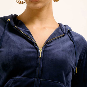 ชุดวอร์มกำมะหยี่ผู้หญิงระดับไฮเอนด์ เสื้อฮู้ดหนาสำหรับฤดูหนาวและกางเกงจ็อกเกอร์ผ้ากำมะหยี่นุ่ม เหมาะสำหรับแฟชั่นสตรีทในเมือง - Product Image 4