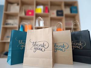 Bolsas de papel kraft/artesanales recicladas al por mayor con asa, embalaje personalizable para entrega de comida de restaurante para llevar comestibles - Product Image 2