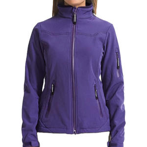 Chaqueta de caparazón blando para mujer, chaqueta cortavientos impermeable de invierno OEM, chaquetas personalizadas de alta calidad al por mayor - Product Image 1