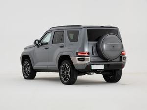 Véhicule d'occasion 2025 Great Wall TANK 700 3.0T Hybride Rechargeable Luxe Tout-terrain SUV 5 portes 5 places avec autonomie de 201-300 km et batterie de 50-70 kWh - Product Image 3