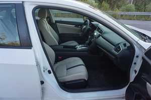 Coche Honda-Ciivic LX 2018 usado con volante a la izquierda | Disponible para la venta | Muy limpio sin accidentes - Product Image 3