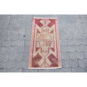 Turkish Vintage Rug, Small 1.4x2.9 ft (43x88 cm) Rug, <b>Red</b> Check <b>Wool</b> Rug - Product Image 1
