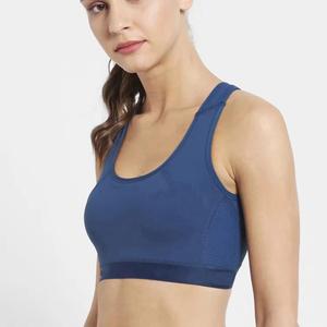 Soutien-gorge de yoga sans bretelles respirant à fort impact avec maintien sans armatures et logo sur la poitrine pour femmes - Product Image 1