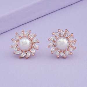 Modernos Pendientes de Perlas 156483 con Circonita, Accesorio Elegante y con Estilo - Product Image 1