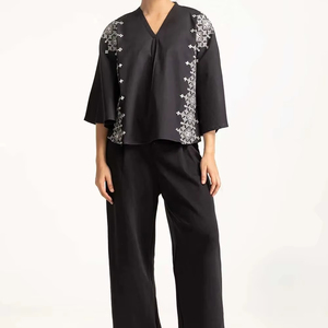 2025 robe de soirée en dentelle à paillettes pour femmes ethniques de haute qualité robe professionnelle occidentale prête à l'emploi fabricant direct pour le bal - Product Image 1