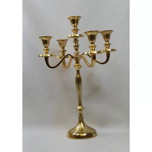 Candélabre à 5 bras en métal plaqué or le plus vendu pour les centres de table et de sol de mariage et de maison - Product Image 5