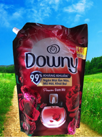 Downy Passion tas 4L x 4 adalah merek softener kain terkemuka yang dipercaya oleh ribuan ibu rumah tangga dan terlaris
