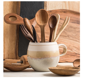 Ensemble d'ustensiles en bois faits à la main de qualité supérieure Vaisselle de cuisine en bois naturel Cuillère Artes Designs Fabriqué en Inde par glowin fashion - Product Image 2
