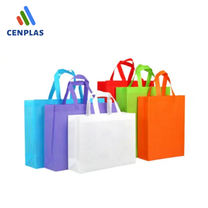 Bolsas verticales no tejidas de CENPLAS-Material Eco PP con superficie de prensa de calor Vietnam - Product Image 1