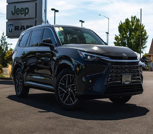 Offre de qualité supérieure pour Lexus TX 350 Premium AWD d'occasion 2024 - Product Image 1