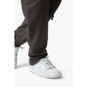 กางเกงวอร์มผ่อนคลายทุกวัน - Product Image 1