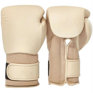 Guantes de Boxeo de Cuero Vacuno de Primera Calidad con Diseño Nuevo 2025, Cierre de Cordones, Diseño de Logotipo Personalizado, Guantes de Combate 100% Cuero - Product Image 6