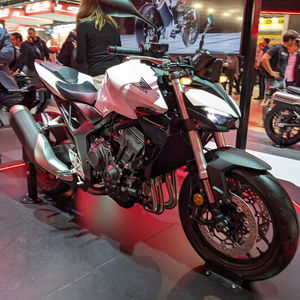 Motocicletas CB1000 Hornet SP Nuevas en Venta - Product Image 1