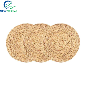 High Quality Eco-Friendly Knitted Natural Material Non-Slip Insulated Lightweight Water Hyacinth Customizable Tablemat Home - Product Image 5