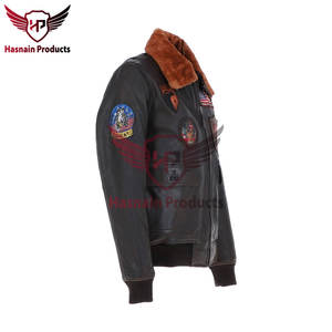 Chaqueta de bombardero de cuero Vintage para hombre en estilo café Maverick para personalizar la elegancia atemporal - Product Image 4