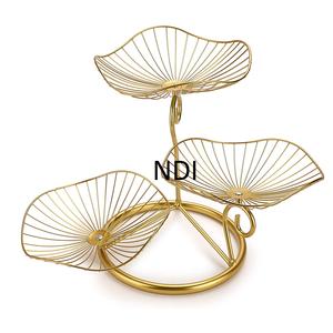 Cesta contenedor de almacenamiento de frutas de alambre de hierro con acabado chapado en oro, cesta sostenible para contenedor de almacenamiento de frutas y verduras - Product Image 1