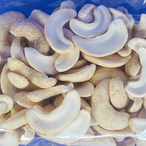 Meilleur Prix Vietnam Noyaux De Cajou WW180 WW320 Noix De Cajou Biologique Santigo Factoru Sans Taxe - Product Image 1