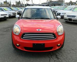 MINI Countryman FWD 2011 in vendita con basso chilometraggio, motore a benzina, auto usata in ottime condizioni e senza incidenti, offerta imperdibile, guida a sinistra. - Product Image 1