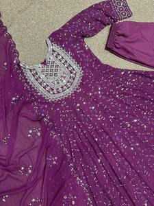Nueva Colección Lista para Usar, Vestido Anarkali de Diseñador para Fiesta, Hermoso Vestido con Bordado Pesado y Lentejuelas, Pantalón con Dupatta - Product Image 5