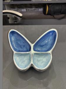 Mini urne funéraire souvenir papillon en laiton pour l'enterrement des animaux de compagnie par Brassworld India - Product Image 3