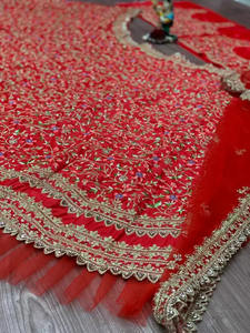 ชุดเลเฮนกา โชลี ผ้าซาตินทรงเอ สีแดง สำหรับผู้หญิง แบรนด์ Trendmalls พร้อมงานปัก  ผ้าคลุมไหล่ปักลาย  สำหรับหญิงตั้งครรภ์ ซักได้ เป็นมิตรกับสิ่งแวดล้อม ซักแห้ง - Product Image 4