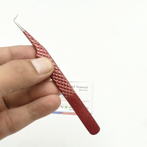 Pinzas de extensión de pestañas con agarre de diamante de acero inoxidable rojo de 90 grados al por mayor de alta calidad artista de pestañas sostenible puntiagudo - Product Image 3