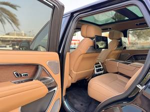 NUOVISSIMO LAND ROVER RANGE ROVER AUTOBIOGRAPHY P530 SPORT UTILITY 4D 2025, 8006 KM, 299 CV, TRASMISSIONE AUTOMATICA - Product Image 3