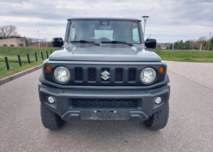 2020 Manual Suzu-ki Jim-ny with Auto Climate Control SUV with Auto Climate Control Petrol Turbo Engine R18 Tires LED Lights - Product Image 4