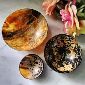 Cuenco de Cuerno Hecho a Mano de Estilo Rústico, Material Natural de Búfalo Sostenible, Ideal para Regalos Orgánicos y Éticos - Product Image 5