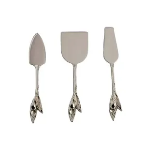 Juego de 3 Cuchillos para Queso de Acero Inoxidable con Diseño de Hoja de Latón, Ecológicos, Aptos para Lavavajillas, para Restaurantes, Hoteles y Resorts en India - Product Image 1