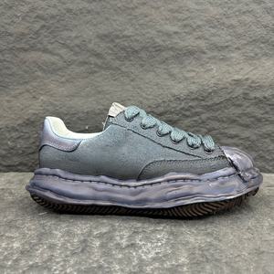 Zapatos de lona con cordones y punta redonda estilo Laser Shell para hombre, zapatos deportivos retro cómodos y transpirables - Product Image 5